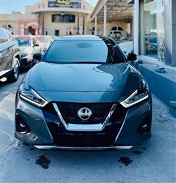 نيسان ماكسيما